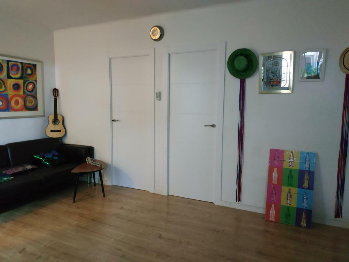 Apartment Barca 1 Camp Nou L'Hospitalet de Llobregat Esterno foto
